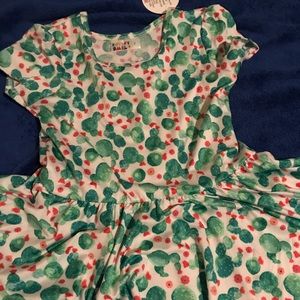 Dot Dot Smile Size 7